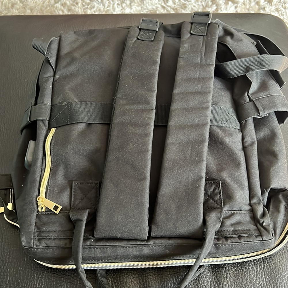 Large, black, multi pocketed backpack - Picture 5 of 5